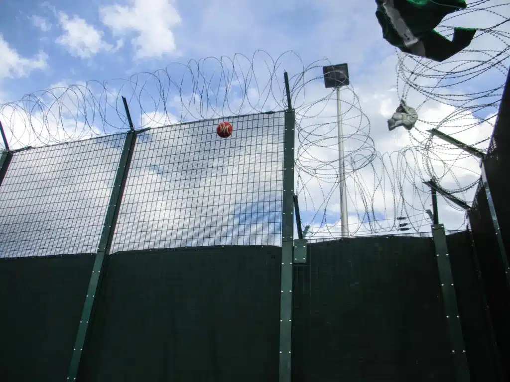 Enfermement des mineurs