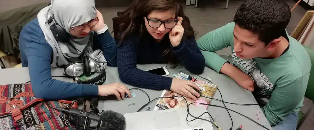 ASBL Comme un Lundi - Parlons Jeunes